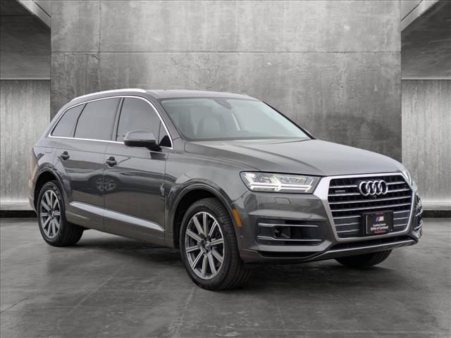 2019 Audi Q7 Premium Plus