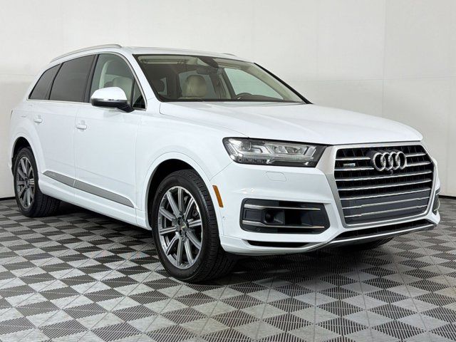 2019 Audi Q7 Premium Plus