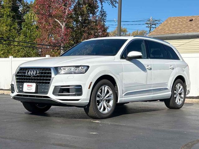 2019 Audi Q7 Premium Plus