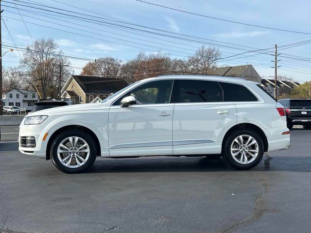 2019 Audi Q7 Premium Plus