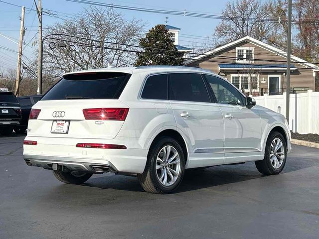 2019 Audi Q7 Premium Plus