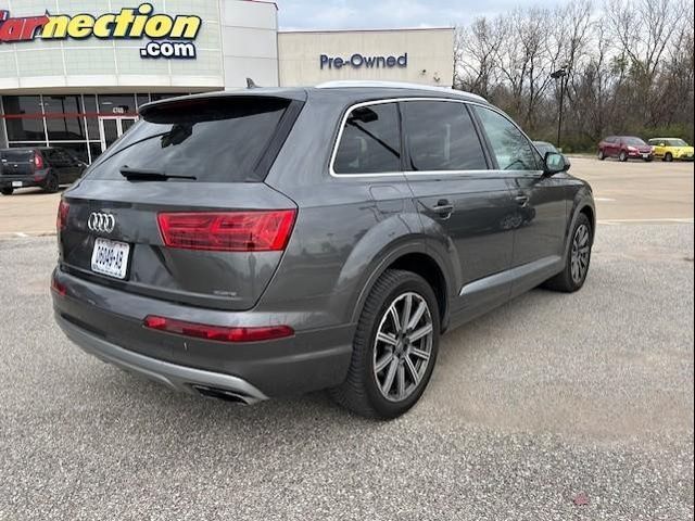 2019 Audi Q7 Premium Plus