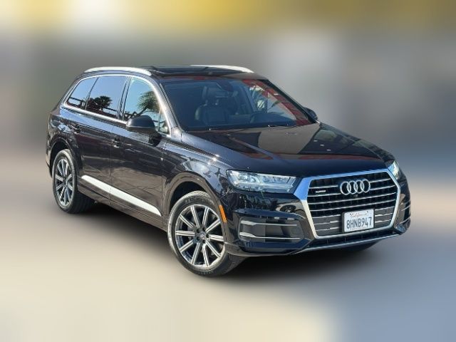 2019 Audi Q7 Premium Plus