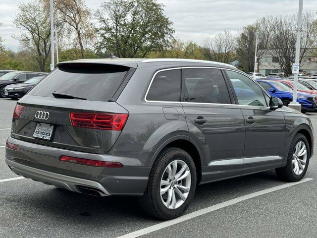 2019 Audi Q7 Premium Plus