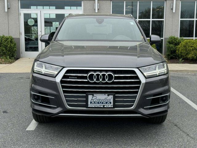 2019 Audi Q7 Premium Plus