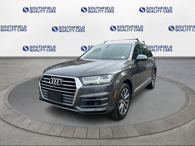 2019 Audi Q7 Premium Plus