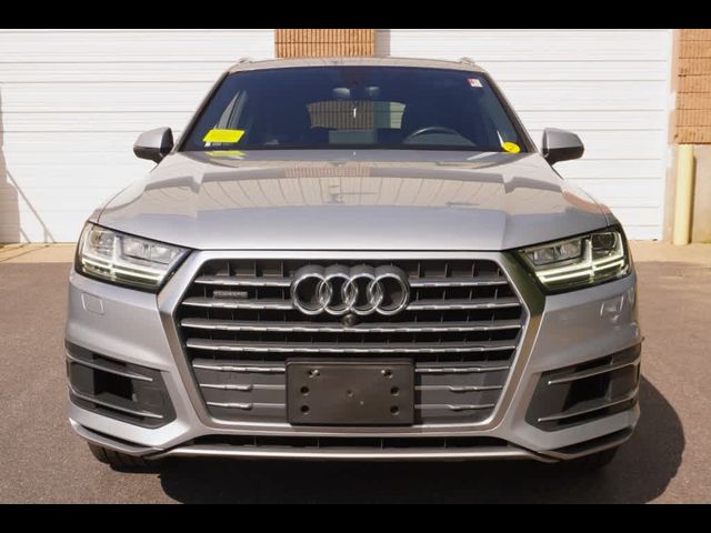 2019 Audi Q7 Premium Plus