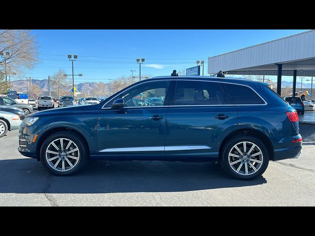 2019 Audi Q7 Premium Plus