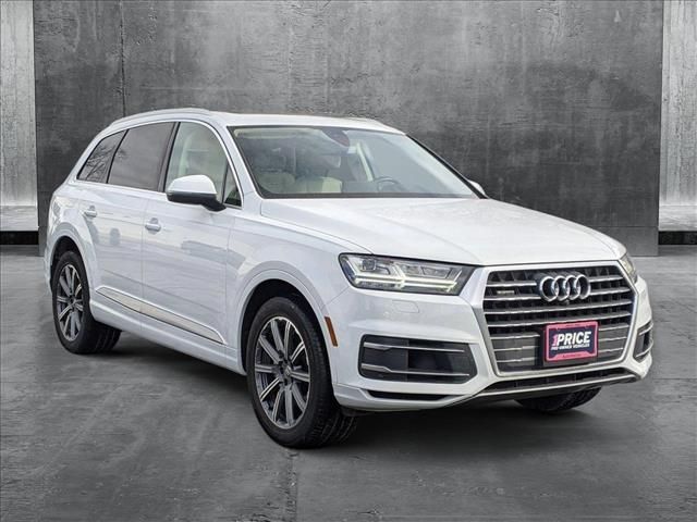 2019 Audi Q7 Premium Plus