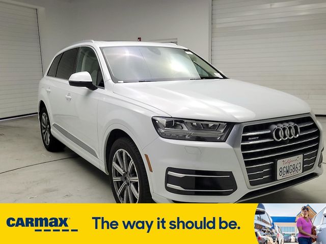 2019 Audi Q7 Premium Plus