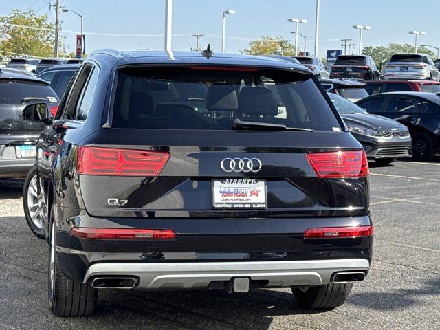 2019 Audi Q7 Premium Plus