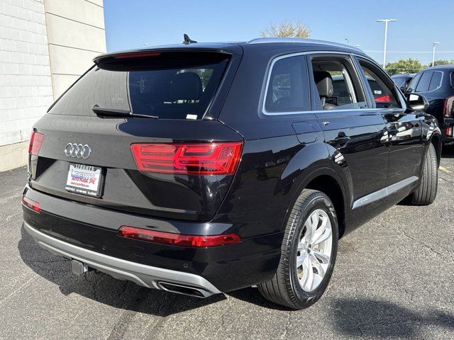 2019 Audi Q7 Premium Plus