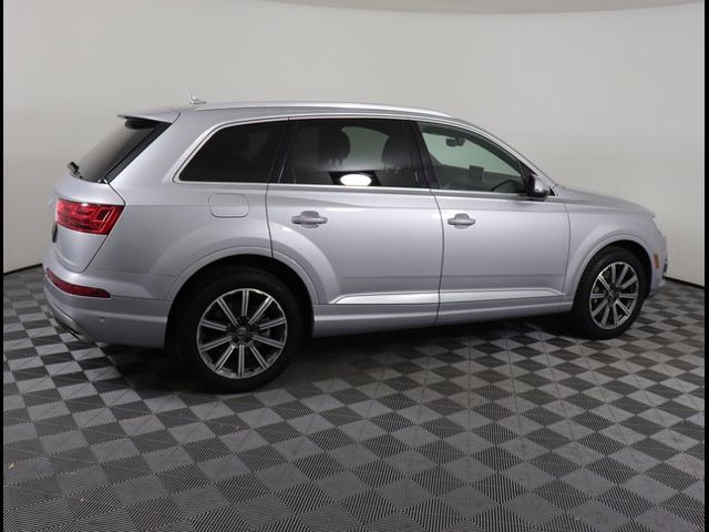 2019 Audi Q7 Premium Plus