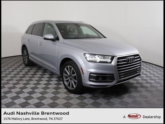 2019 Audi Q7 Premium Plus