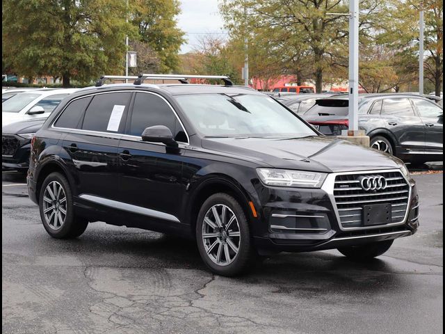 2019 Audi Q7 Premium Plus