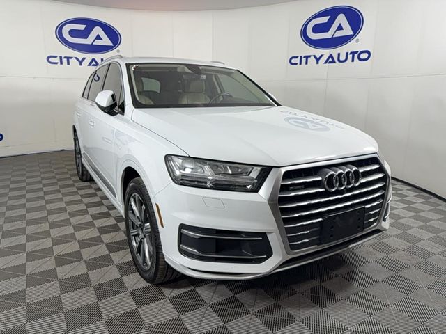 2019 Audi Q7 Premium Plus