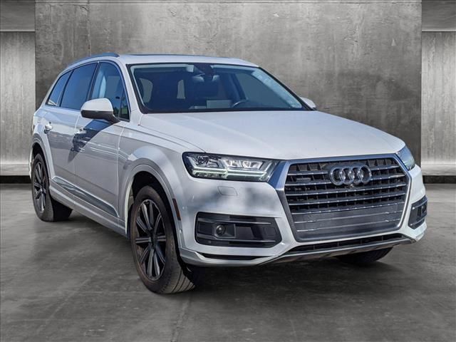 2019 Audi Q7 Premium Plus