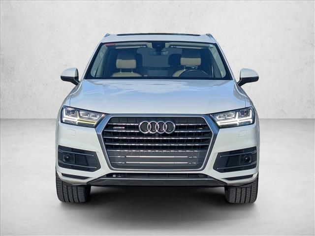 2019 Audi Q7 Premium Plus