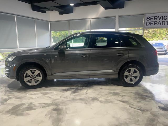 2019 Audi Q7 Premium Plus