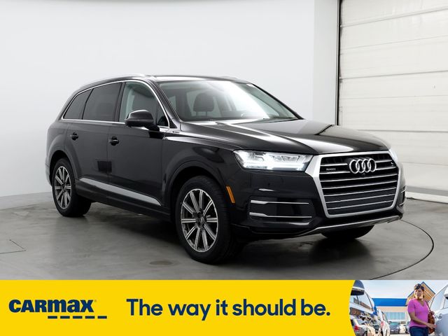 2019 Audi Q7 Premium Plus