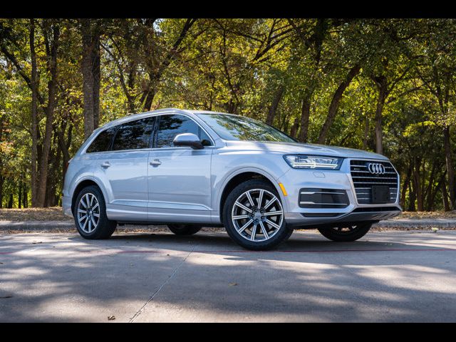 2019 Audi Q7 Premium Plus