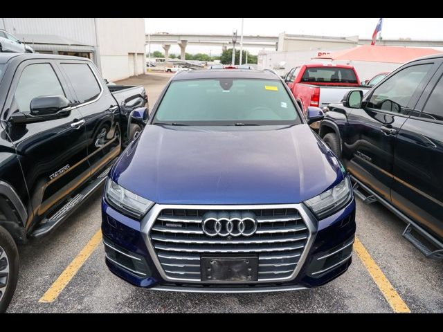 2019 Audi Q7 Premium Plus