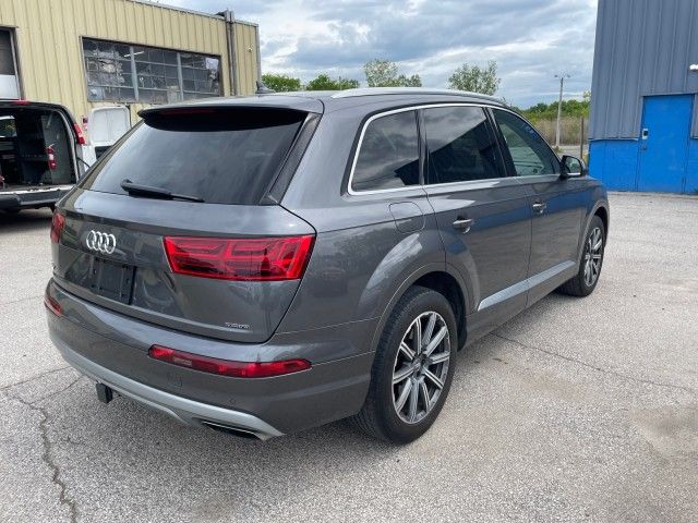 2019 Audi Q7 Premium Plus