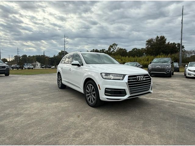 2019 Audi Q7 Premium Plus