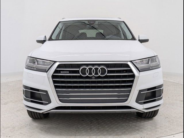 2019 Audi Q7 Premium Plus