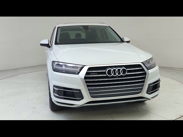 2019 Audi Q7 Premium Plus