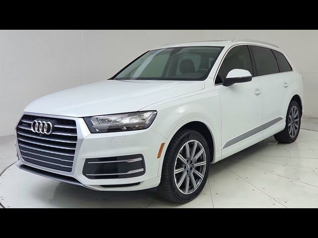 2019 Audi Q7 Premium Plus