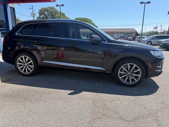 2019 Audi Q7 Premium Plus