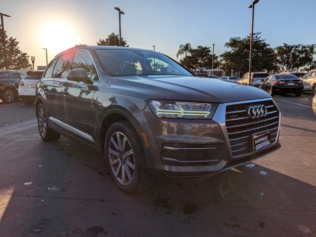 2019 Audi Q7 Premium Plus