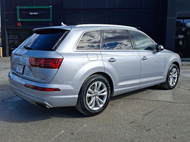 2019 Audi Q7 Premium Plus