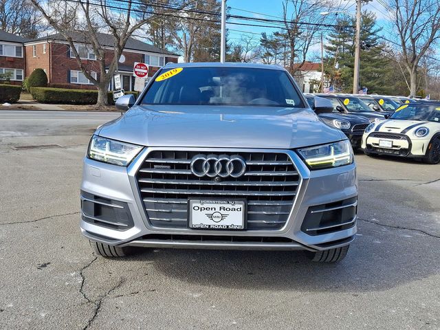 2019 Audi Q7 Premium Plus