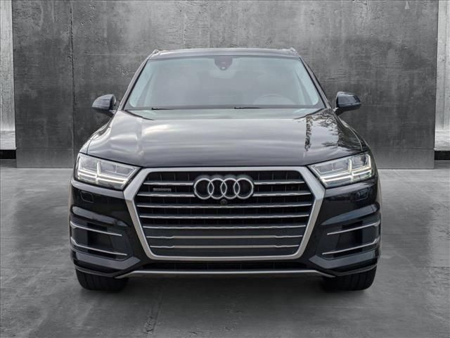 2019 Audi Q7 Premium Plus