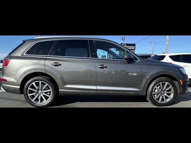 2019 Audi Q7 Premium Plus