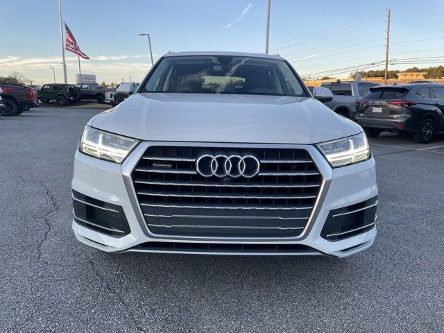 2019 Audi Q7 Premium Plus