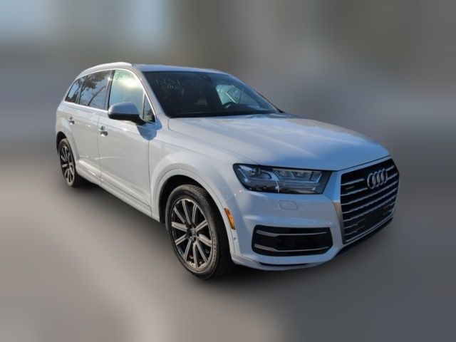 2019 Audi Q7 Premium Plus