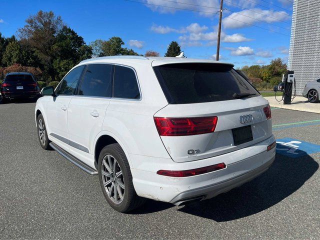 2019 Audi Q7 Premium Plus