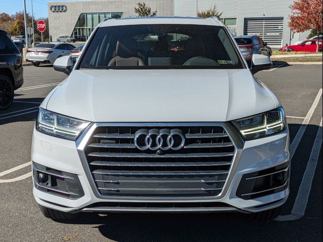 2019 Audi Q7 Premium Plus