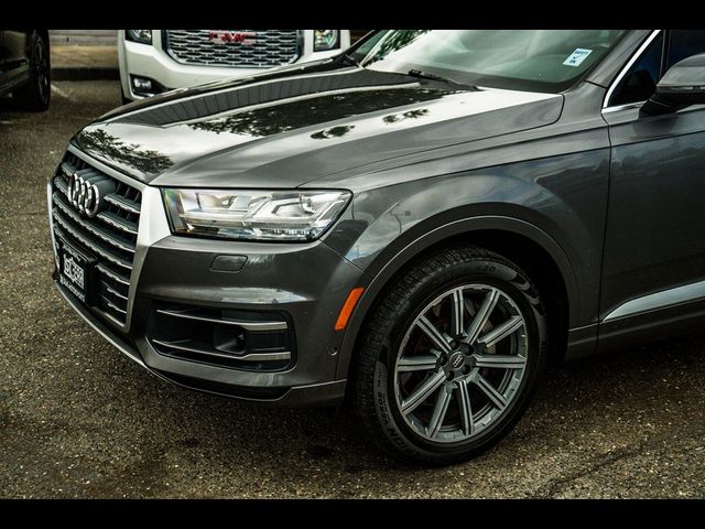 2019 Audi Q7 Premium Plus