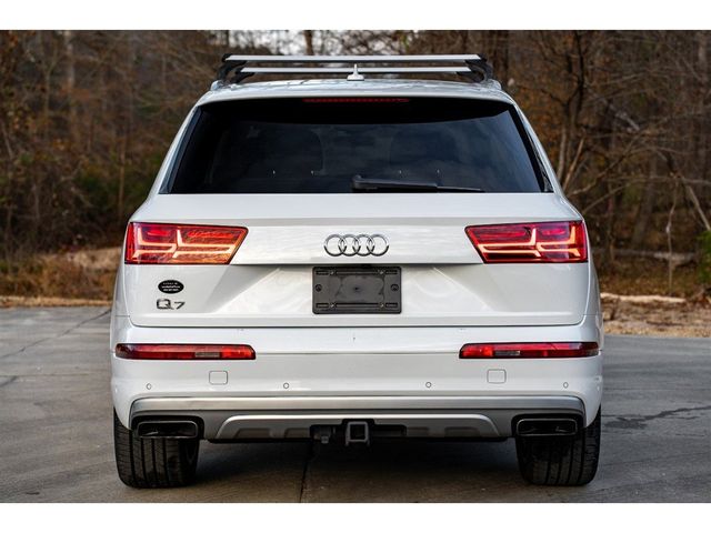 2019 Audi Q7 Prestige