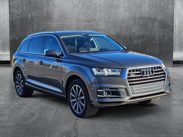 2019 Audi Q7 Prestige