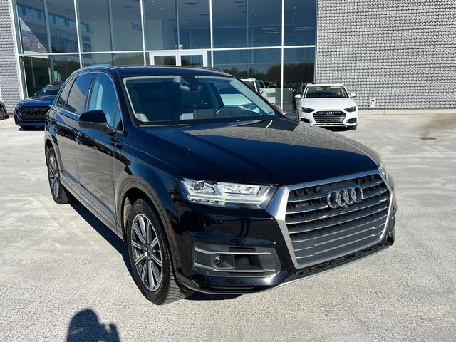 2019 Audi Q7 Prestige