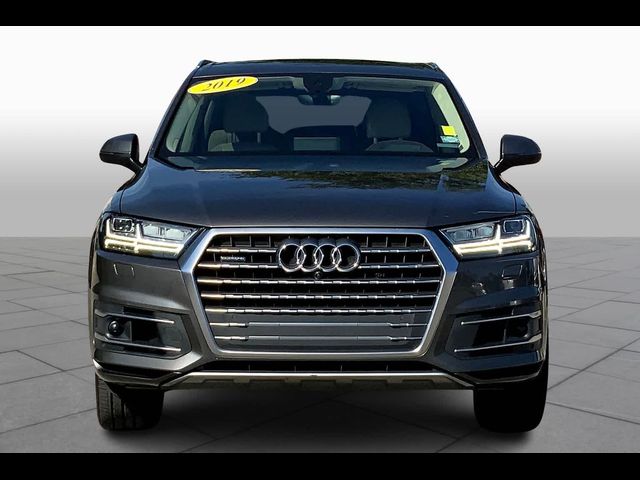 2019 Audi Q7 Prestige