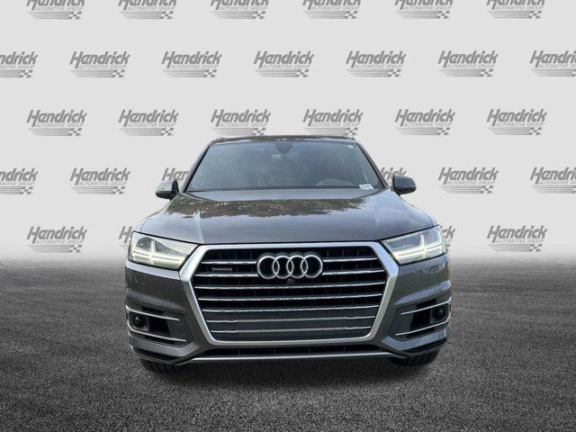 2019 Audi Q7 Prestige