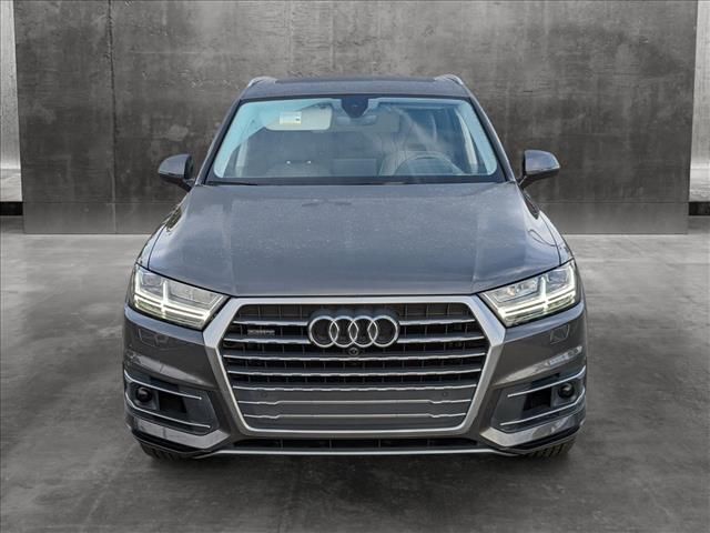 2019 Audi Q7 Prestige