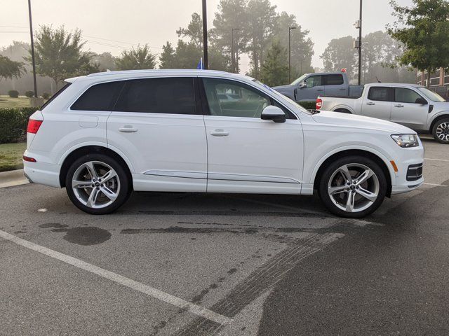 2019 Audi Q7 Prestige