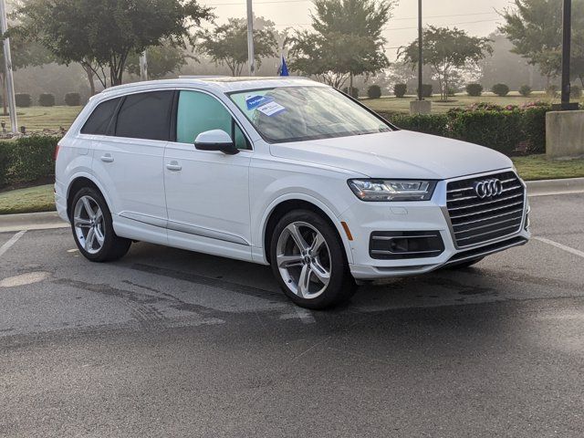 2019 Audi Q7 Prestige